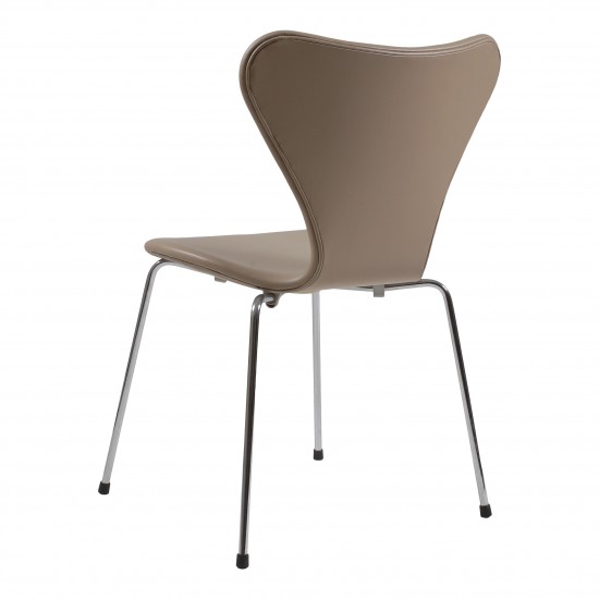 Arne Jacobsen 3107 7 chair in grey leather Cph Classic